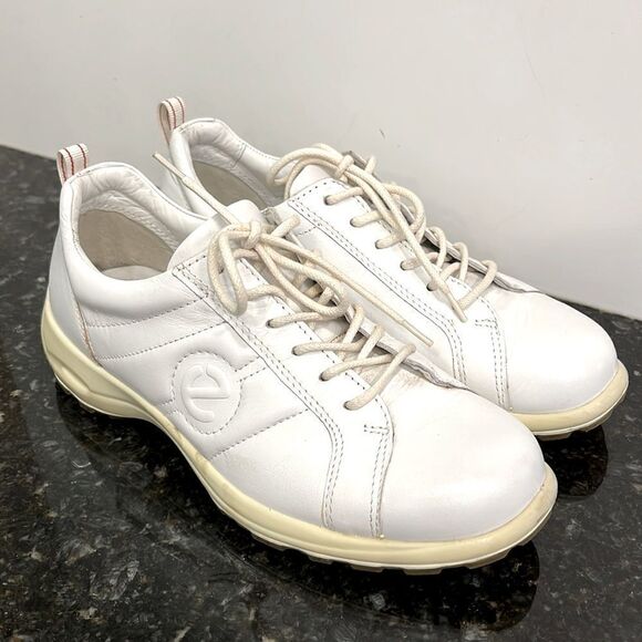 Ecco Women’s White Walking shoes. Size 36.(5/5.5) - Picture 1 of 7